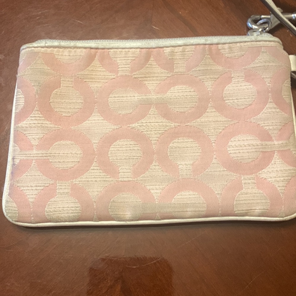 AUTHENTIC: Pink Coach wristlet - Picture 3 of 7